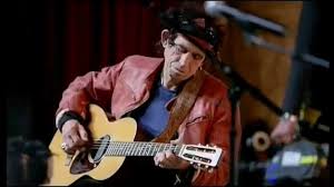 THE Reason to Shop for Wooden Instruments Locally